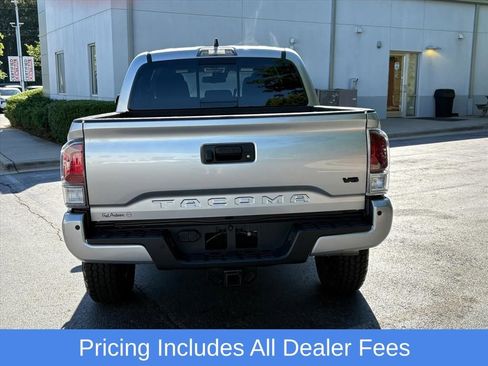 Used 2022 Toyota Tacoma TRD Sport w/ Technology Package AWD/4WD image 7