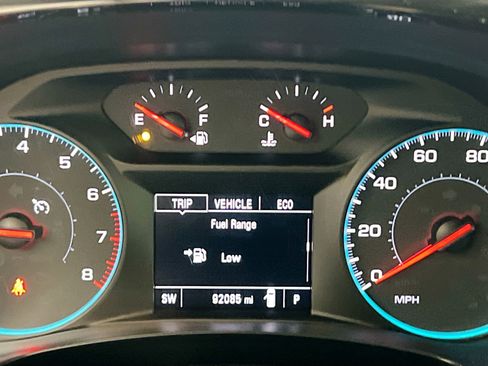 Used 2019 Chevrolet Traverse LT image 23