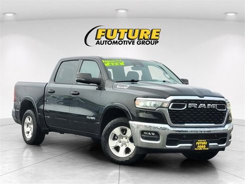 Used 2025 RAM 1500 Big Horn image 1