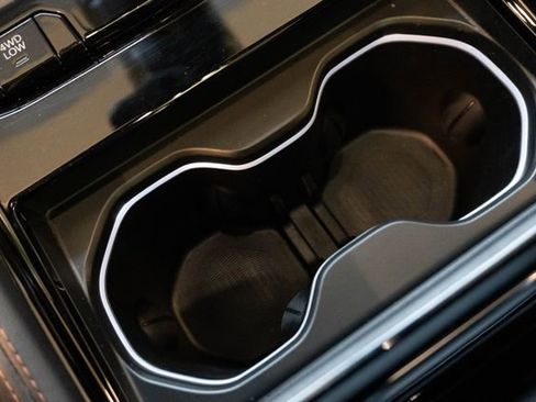 Used 2022 Jeep Grand Cherokee Summit image 37