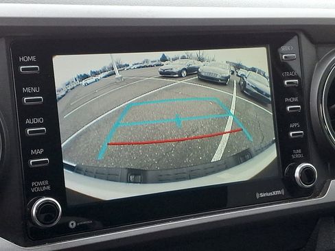 Certified 2020 Toyota Tacoma TRD Sport image 17