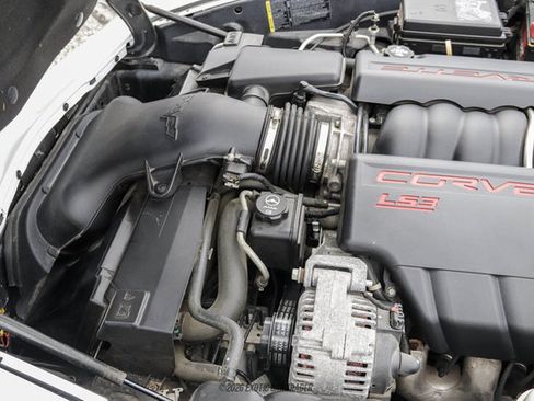 Used 2011 Chevrolet Corvette Grand Sport w/ Preferred Equipment Group RWD image 33