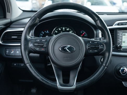 Used 2017 Kia Sorento SX FWD image 11