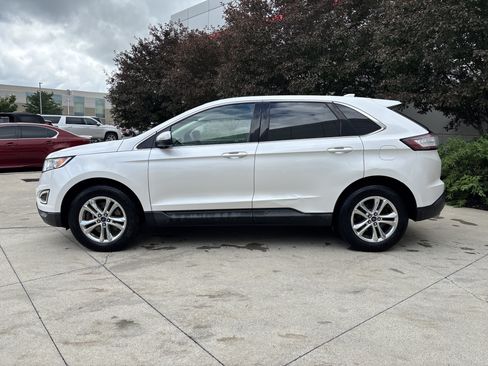 Used 2015 Ford Edge SEL w/ Equipment Group 201A AWD/4WD image 9