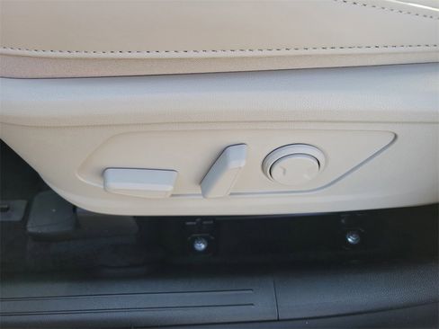 New 2026 Kia Sorento EX image 25