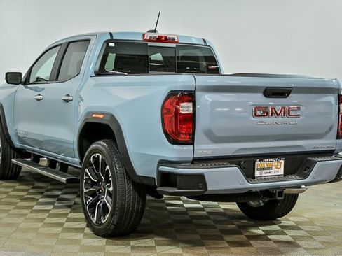 New 2026 GMC Canyon Denali image 4
