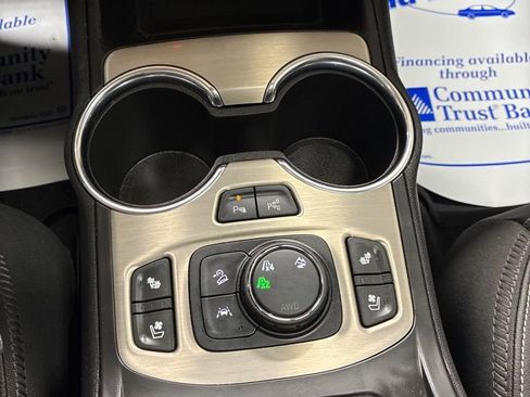 Used 2023 GMC Terrain Denali w/ Denali Premium Package image 22