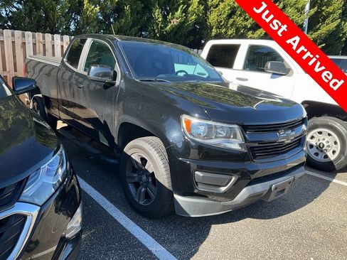 Used 2018 Chevrolet Colorado W/T w/ Custom Special Edition image 1