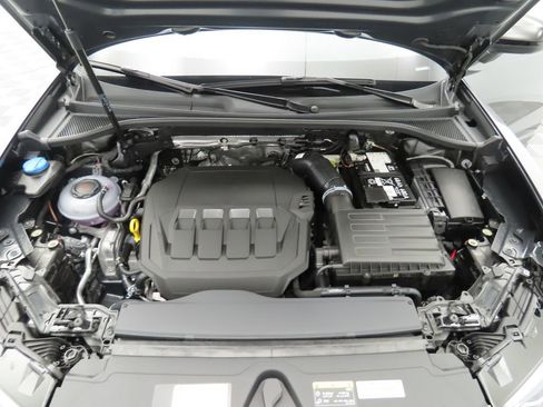 Used 2025 Audi Q3 2.0T Premium Plus w/ Premium Plus Package image 30