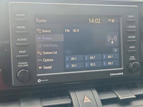 Used 2020 Toyota RAV4 XLE w/ Convenience Package image 14