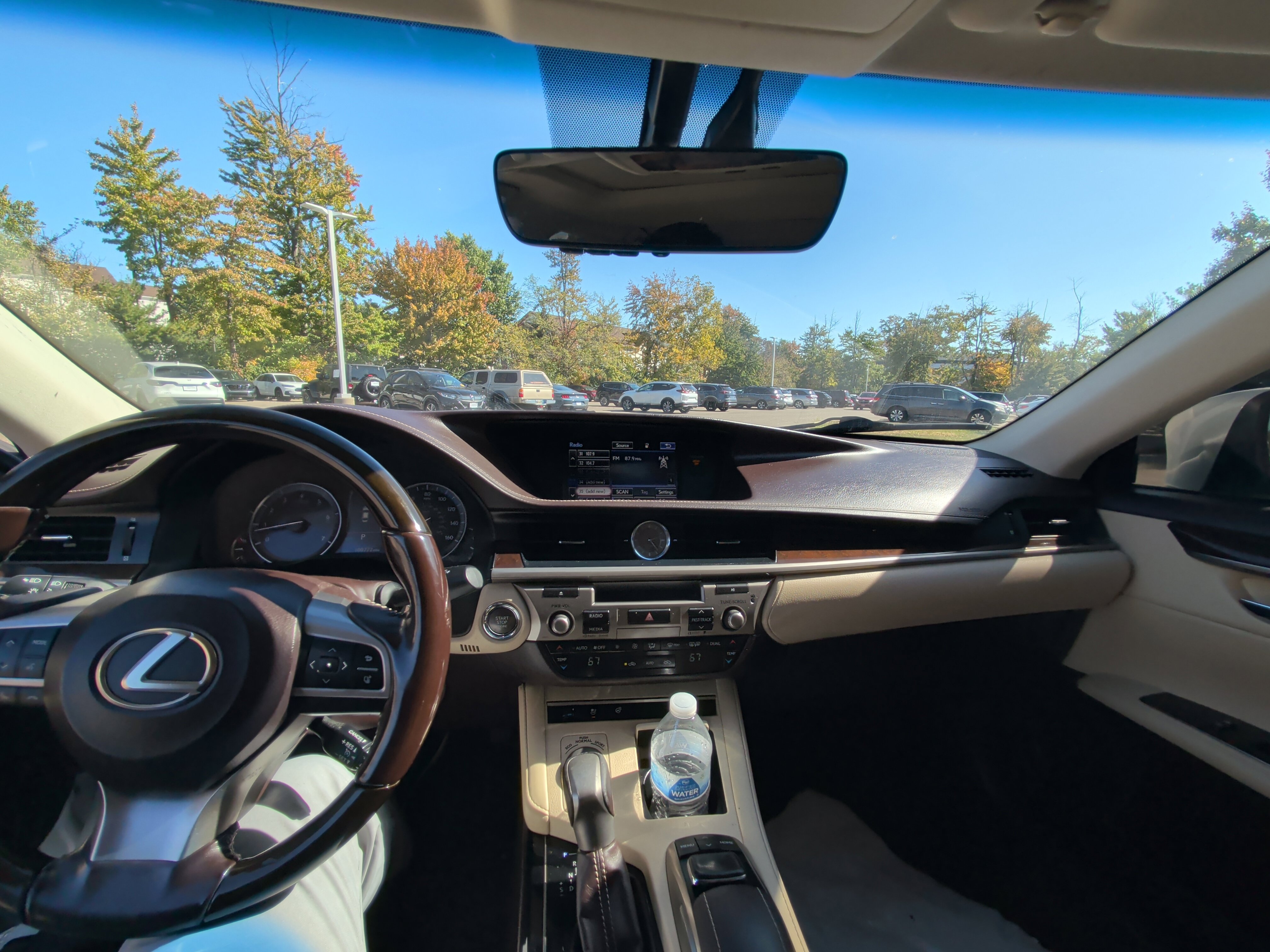 Used 2016 Lexus ES 350 w/ Navigation System Package FWD image 3