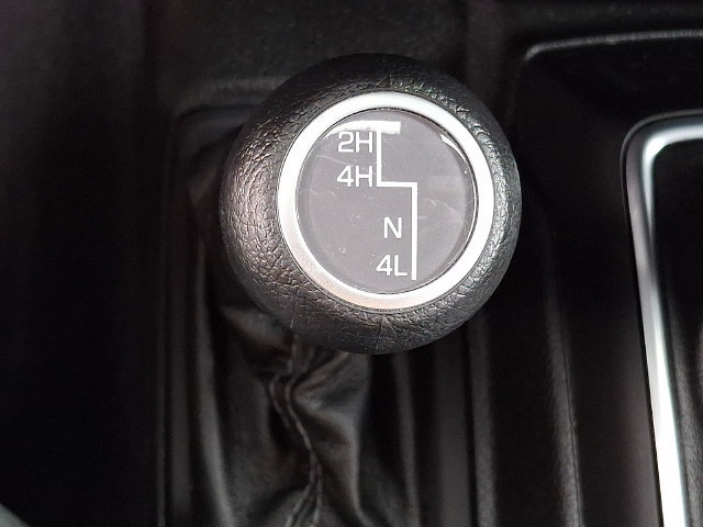 Certified 2024 Jeep Wrangler Sport AWD/4WD image 25