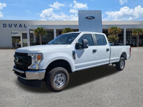 Used 2022 Ford F350 XL w/ Power Equipment Group image 8
