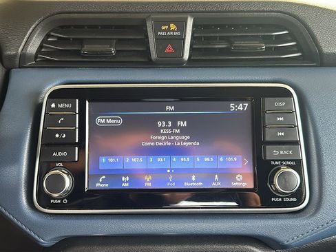 Used 2025 Nissan Versa SV FWD image 24