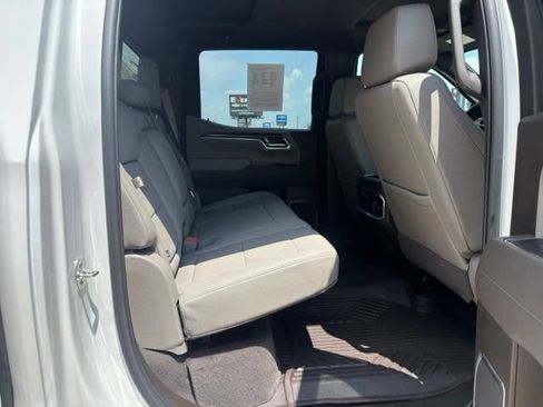 Used 2025 Chevrolet Silverado 1500 LTZ AWD/4WD image 14