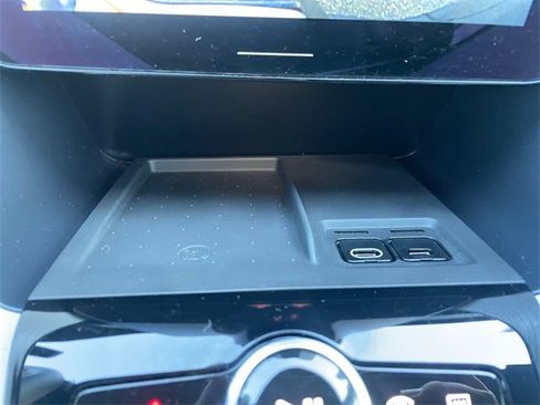 Used 2023 Polestar Polestar 2 w/ Pilot Pack image 24