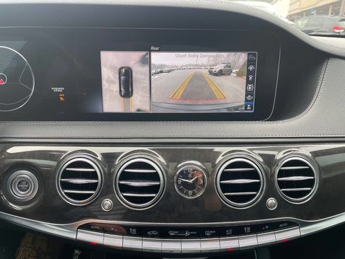 Used 2019 Mercedes-Benz S 450 Sedan image 32
