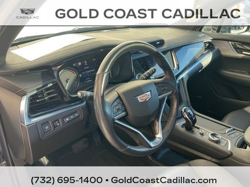 Certified 2022 Cadillac XT6 Premium Luxury w/ Technology Package image 21