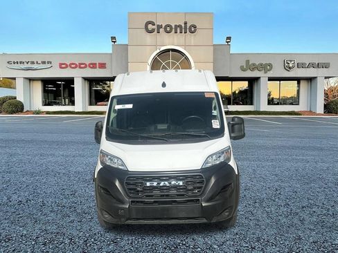 Used 2024 RAM ProMaster 2500 FWD image 8