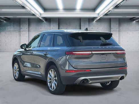 Used 2022 Lincoln Corsair AWD w/ Premium Package image 5