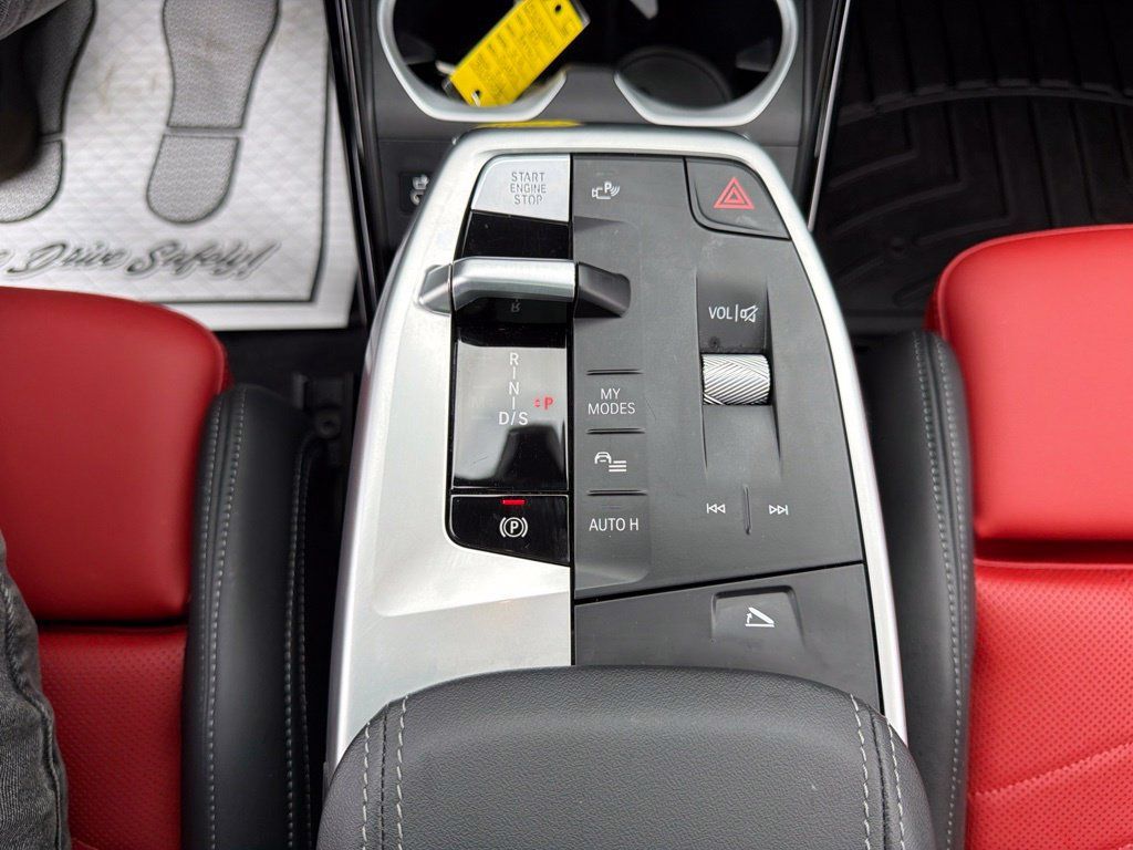 Used 2025 BMW X2 M35i w/ Premium Package AWD/4WD image 28