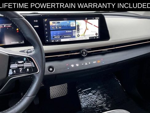 Used 2023 Nissan Ariya FWD image 8