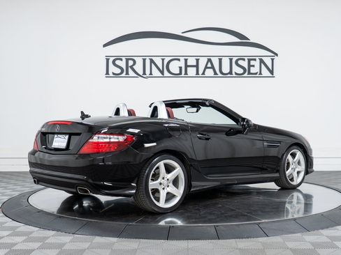 Used 2012 Mercedes-Benz SLK 350 image 5