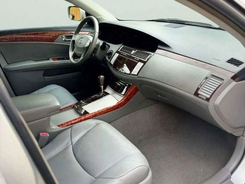 Used 2007 Toyota Avalon XLS image 12