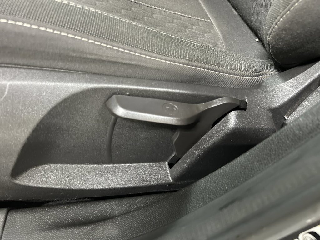 Used 2017 Ford Fiesta ST FWD image 10