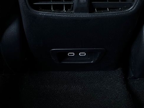 Used 2024 Toyota Corolla Cross AWD Hybrid image 15