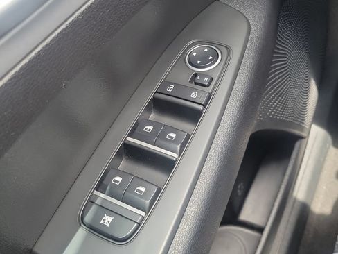 Used 2023 Kia Forte LXS FWD image 18