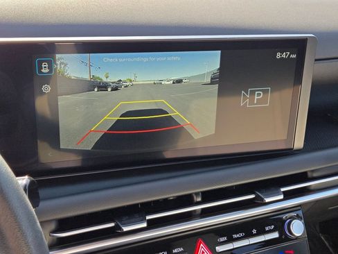 Used 2025 Hyundai Santa Cruz SEL FWD image 22