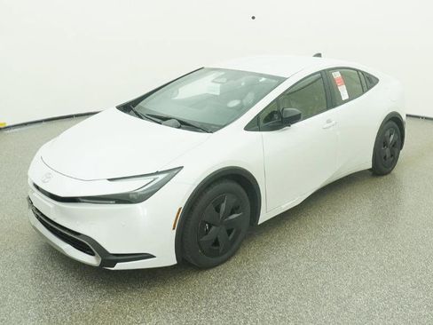 New 2026 Toyota Prius Plug-In Hybrid image 28