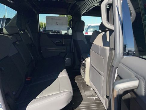 New 2025 GMC Hummer EV 3X w/ Battery Pack, 24 Module Pack AWD/4WD image 16
