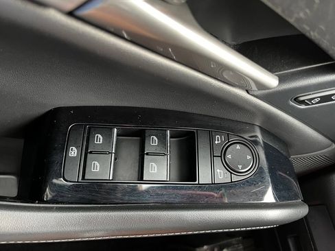 Used 2024 MAZDA CX-30 AWD 2.5 S w/ Select Sport Pkg image 24
