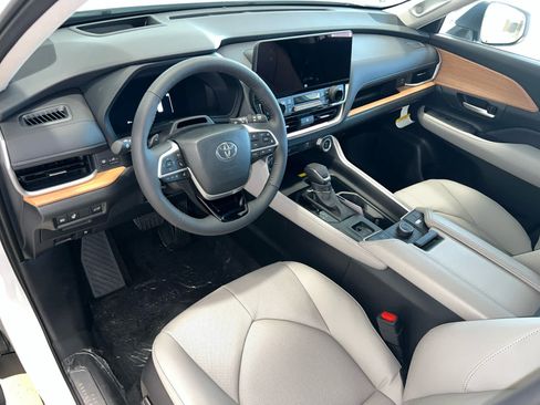 New 2026 Toyota Grand Highlander AWD image 14