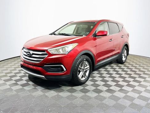 Used 2018 Hyundai Santa Fe Sport w/ Cargo Package FWD image 4