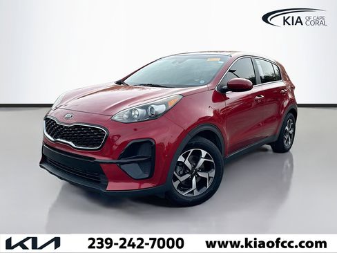 Used 2022 Kia Sportage LX image 1