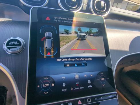 New 2025 Mercedes-Benz GLC 350e 4MATIC image 7