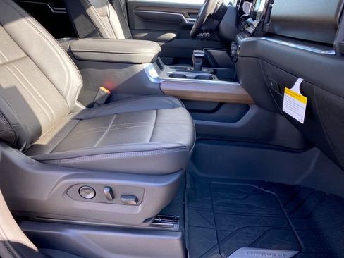 New 2026 Chevrolet Silverado 1500 High Country image 36