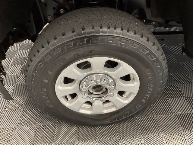 Used 2023 Ford F350 XLT w/ FX4 Off-Road Package AWD/4WD image 29