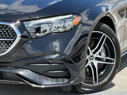 New 2026 Mercedes-Benz E 450 4MATIC Sedan image 3