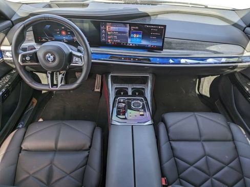 Used 2024 BMW 740i RWD image 14