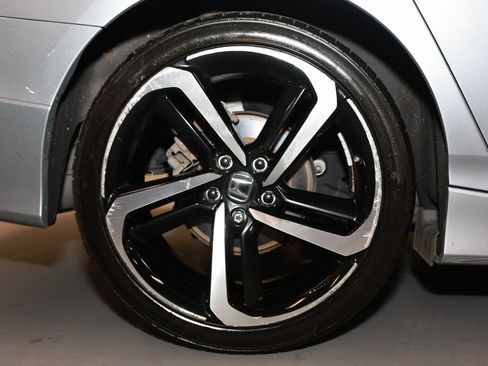 Used 2022 Honda Accord Sport image 26