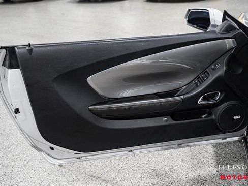 Used 2011 Chevrolet Camaro SS w/ RS Package image 16