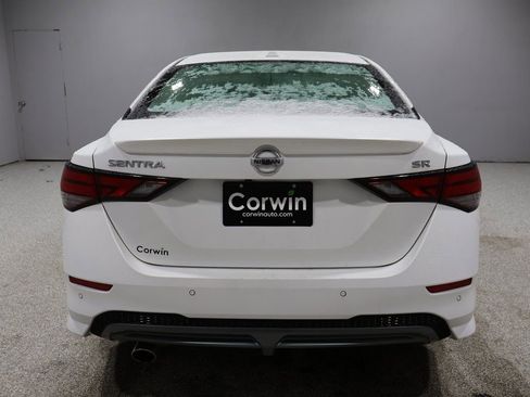 Used 2023 Nissan Sentra SR image 3