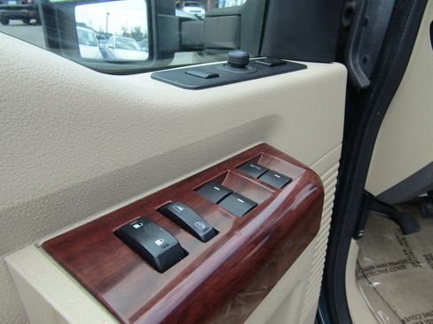 Used 2009 Ford F250 King Ranch AWD/4WD image 26