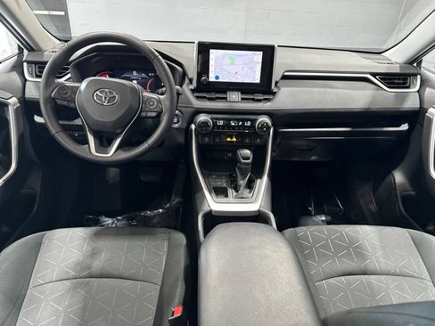 Certified 2023 Toyota RAV4 XLE w/ Convenience Package AWD/4WD image 8