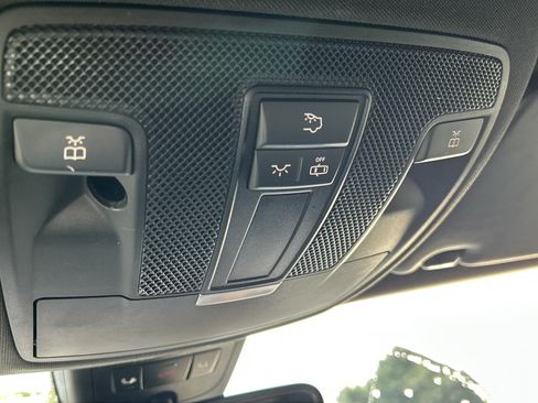 Used 2016 Mercedes-Benz GLA 250 image 34