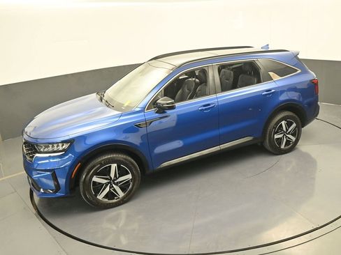 Used 2021 Kia Sorento EX w/ Panoramic Sunroof Package image 52